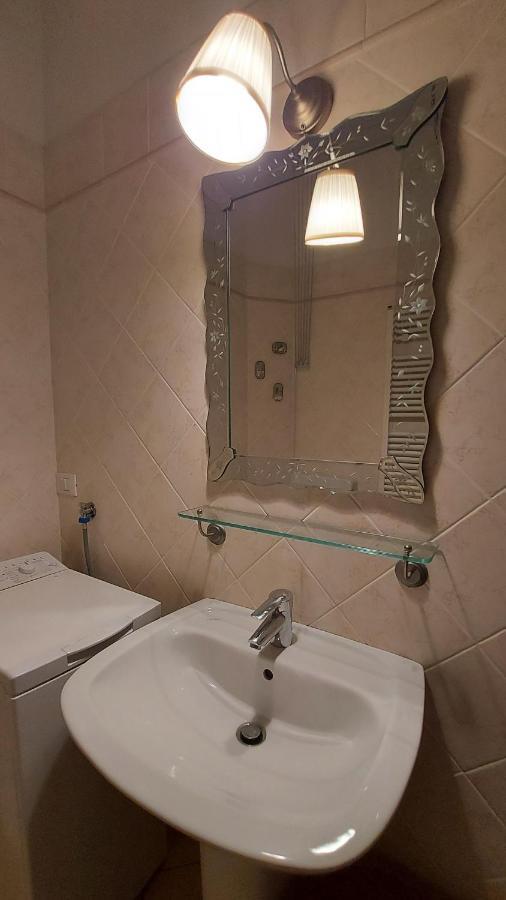 Sguardo A San Luca Apartment Болоня Екстериор снимка